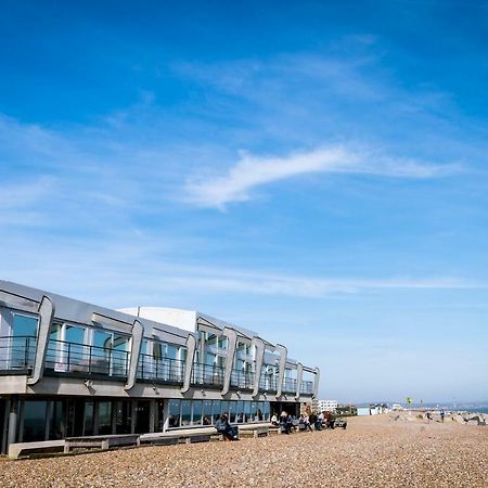Amazing Beach Apartment ランシング エクステリア 写真